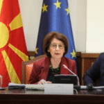 Tim Cook mund të largohet si CEO i Apple vitin e ardhshëm