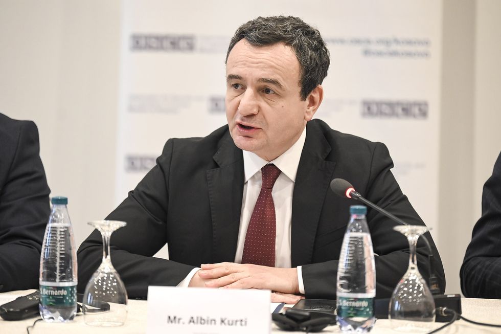 Albin Kurti Nënvizon Angazhimin për Komunitetet Joshumicë në Kosovë