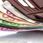 Qytetari nga Istogu dorëzon në polici kuletën me mbi 3,000 euro