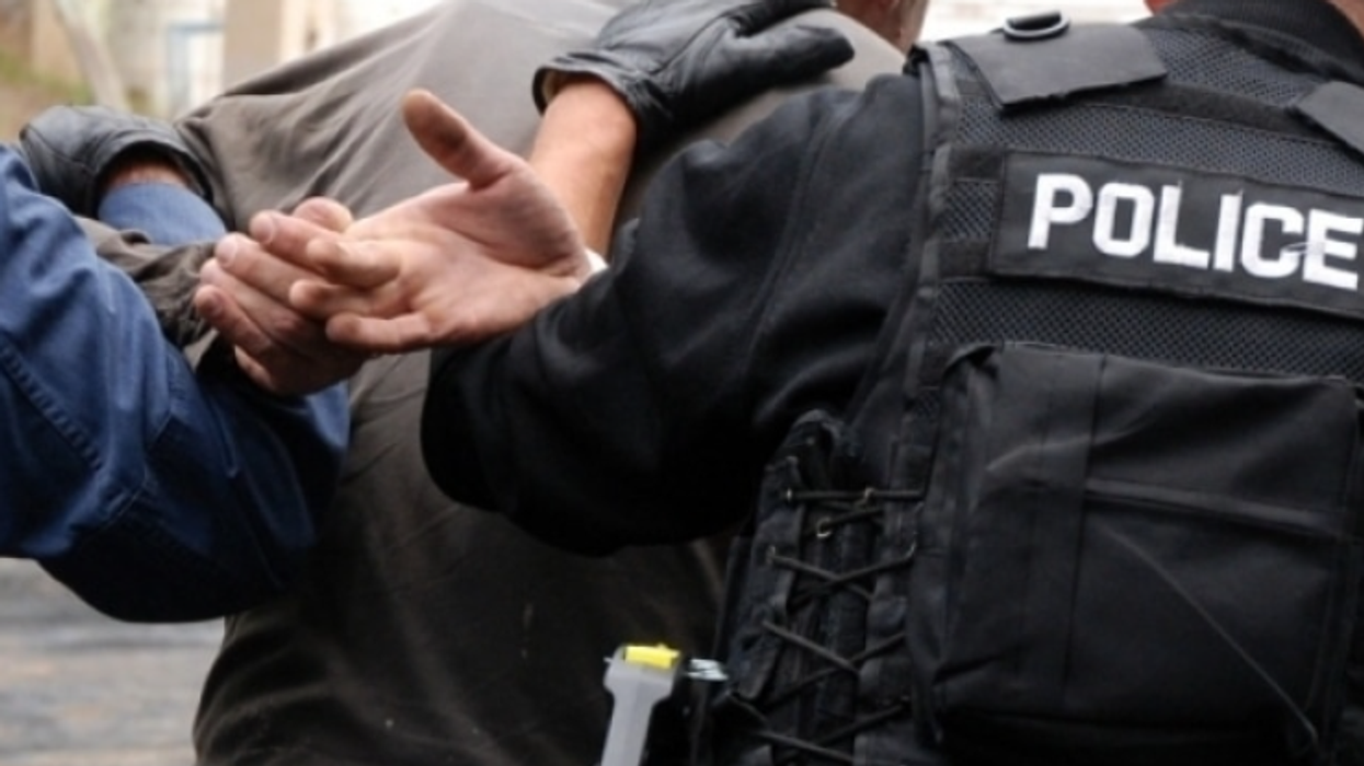 Policia e Suharekës dërgon në paraburgim të dënuarin për narkotikë