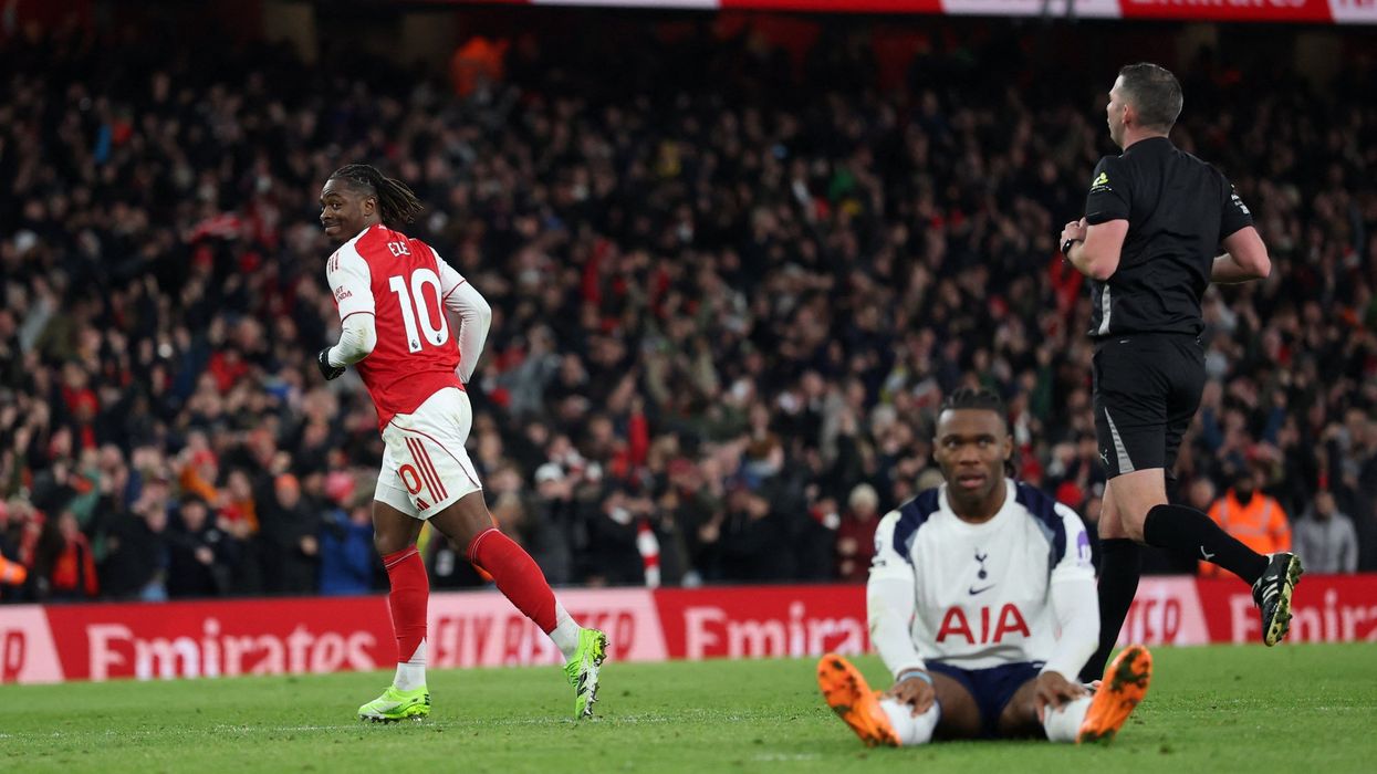 Arsenali mposht Tottenhamin 4-1, Eze realizon het-trik