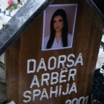 Lady Gaga në Paris: rrëfen krizën pas ‘A Star Is Born’ dhe falënderon të fejuarin