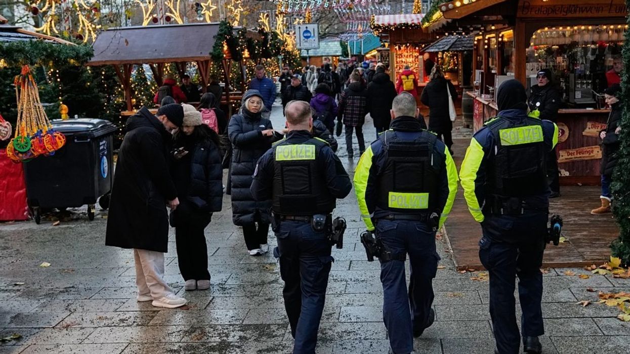 Hapen tregjet tradicionale të Krishtlindjeve në Gjermani, rritet siguria pas sulmeve