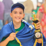 18-vjeçarja arrestohet pasi dyshohet të ketë hedhur pije mbi një oficer gjatë protestës kundër ICE