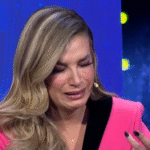 Everton mposht Manchester United 1-0, luan me 10 për pjesën më të madhe të ndeshjes