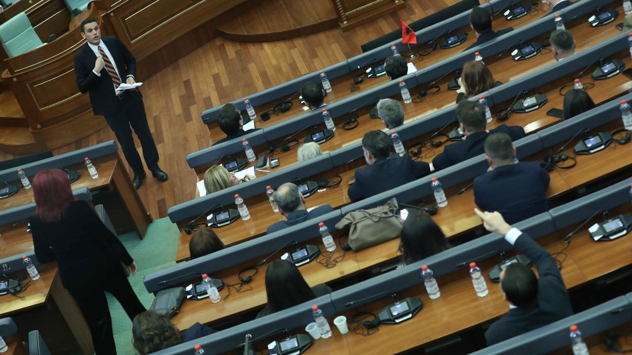 Përplasja në Kuvend: Gruda e cilëson jokushtetuese seancën për buxhetin