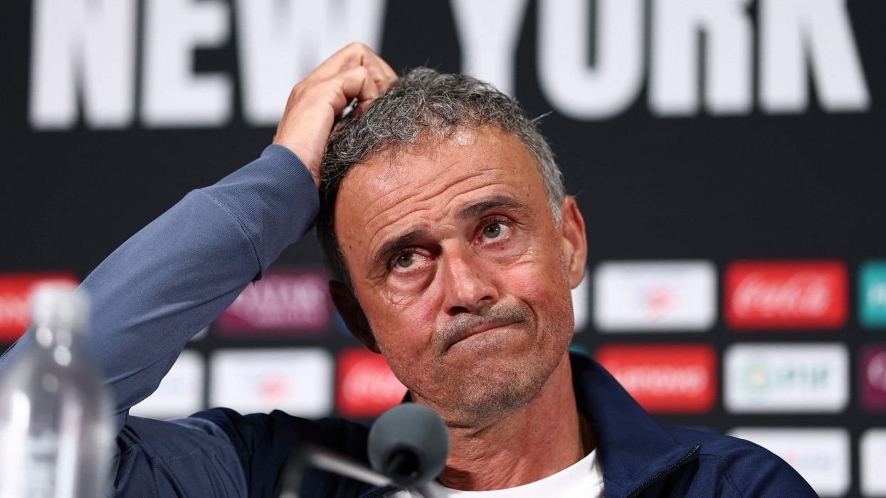 Luis Enrique, kandidaturë e mundshme për pasardhësin e Hansi Flick te Barcelona