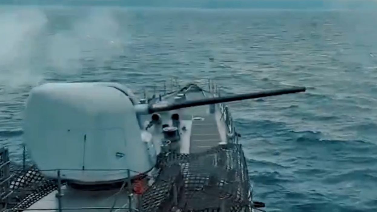 Turqia teston tytën detare 127 mm të prodhuar plotësisht nga MKE