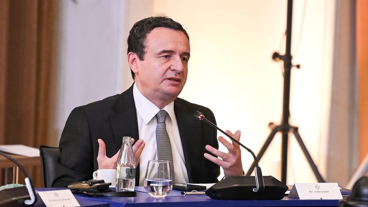 Kurti: Masa ndëshkuese të BE-së duhet të hiqen plotësisht, Kosova e përgatitur për statusin e kandidatës