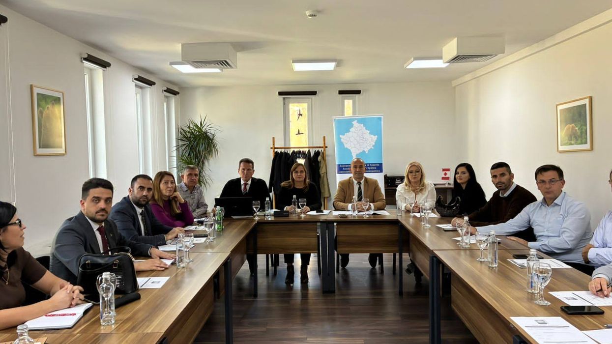 AKK organizon takim për funksionimin e organeve komunale pas zgjedhjeve