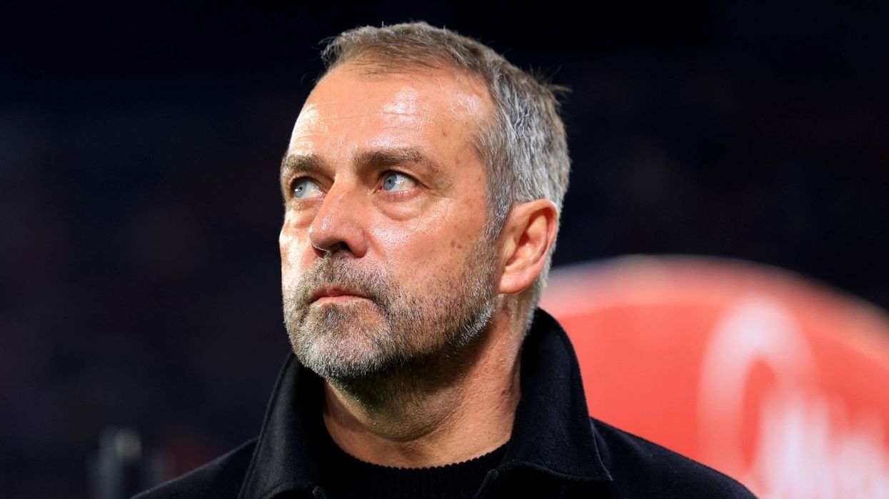 Hansi Flick e sheh Marc Guehin si përforcim të Barcelonës për mbrojtjen