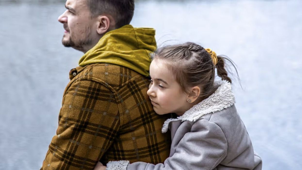 Babai i ftohtë: tiparet dhe si ndikon në zhvillimin e fëmijëve