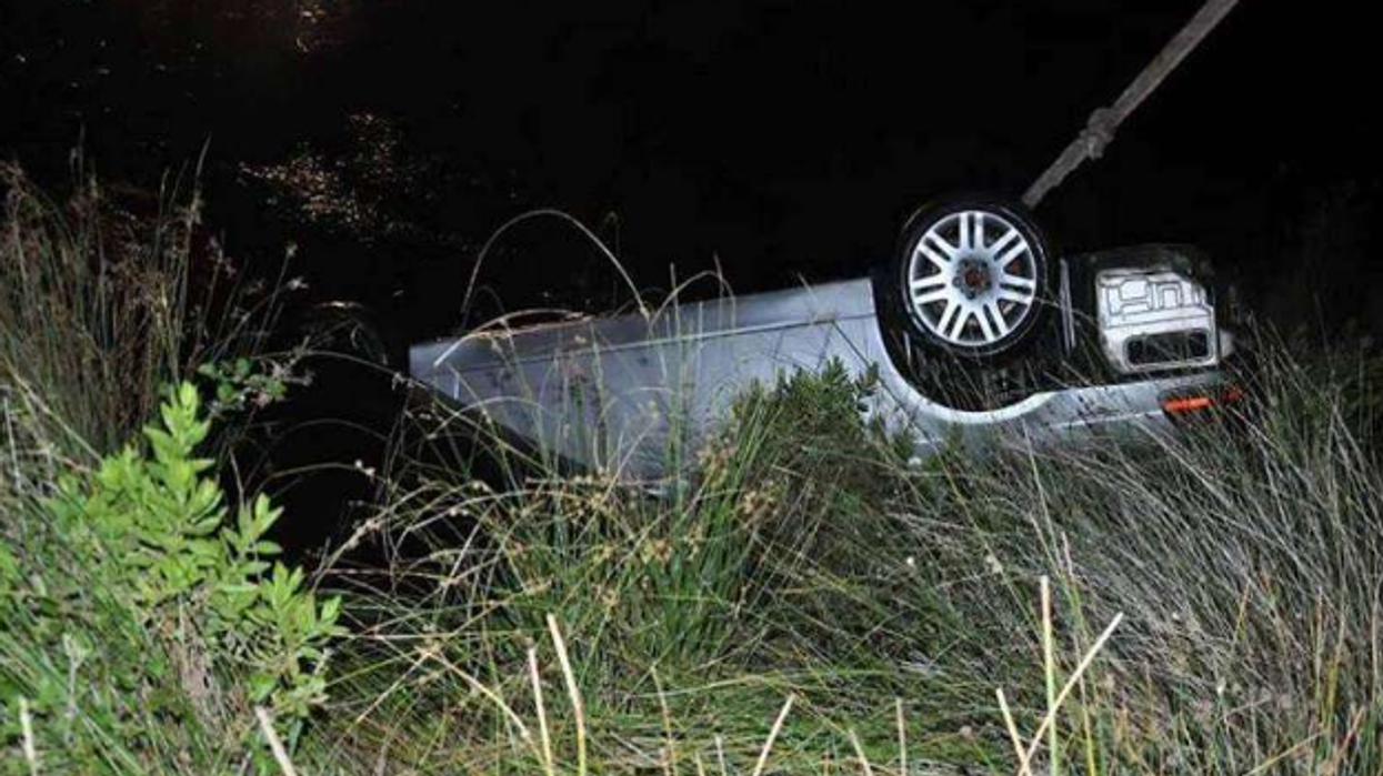 Aksident në Zabel i Ulët, Drenas: Një grua vdes, drejtuesi dhe katër pasagjerë të lënduar